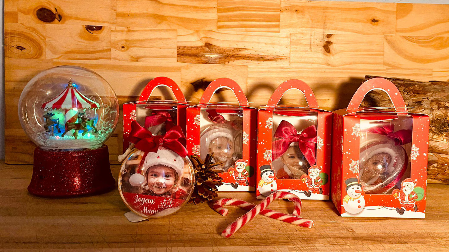 Boule de noël perdsonnalisée photo texte